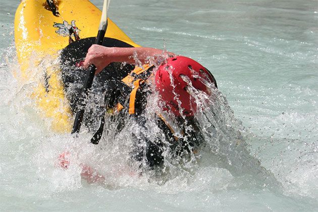 canoë-kayak pour vos séminaires en eaux vives